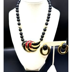 Vintage Enamel Centerpiece on Beaded Black and Gold Necklace Doorknocker Er's